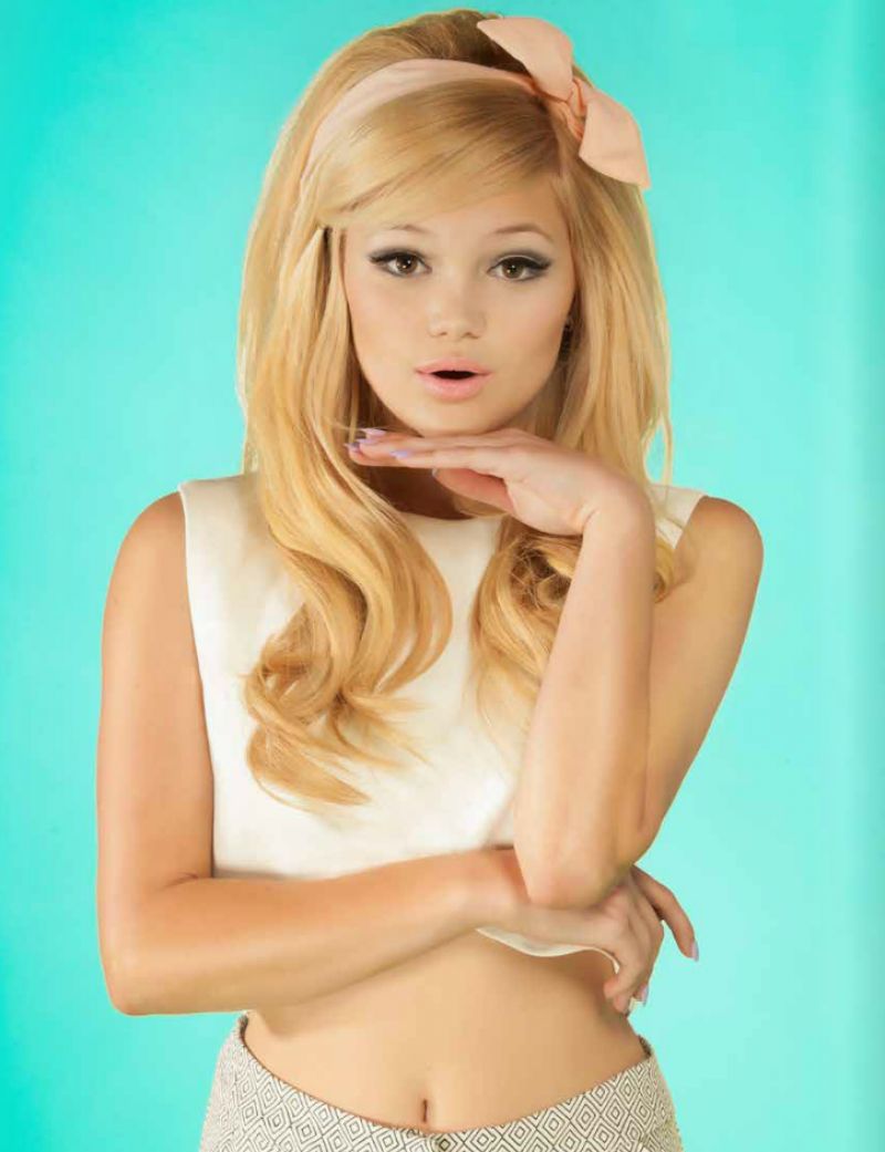 HD Quality Wallpaper | Collection: Celebrity, 800x1041 Olivia Holt
