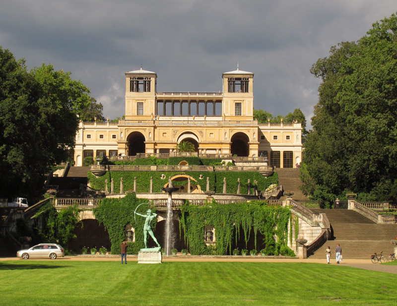 Images of Orangery Palace | 800x617