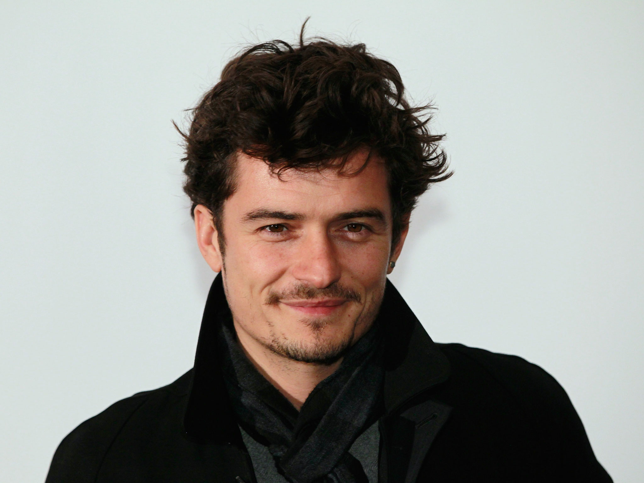 Orlando Bloom Backgrounds on Wallpapers Vista