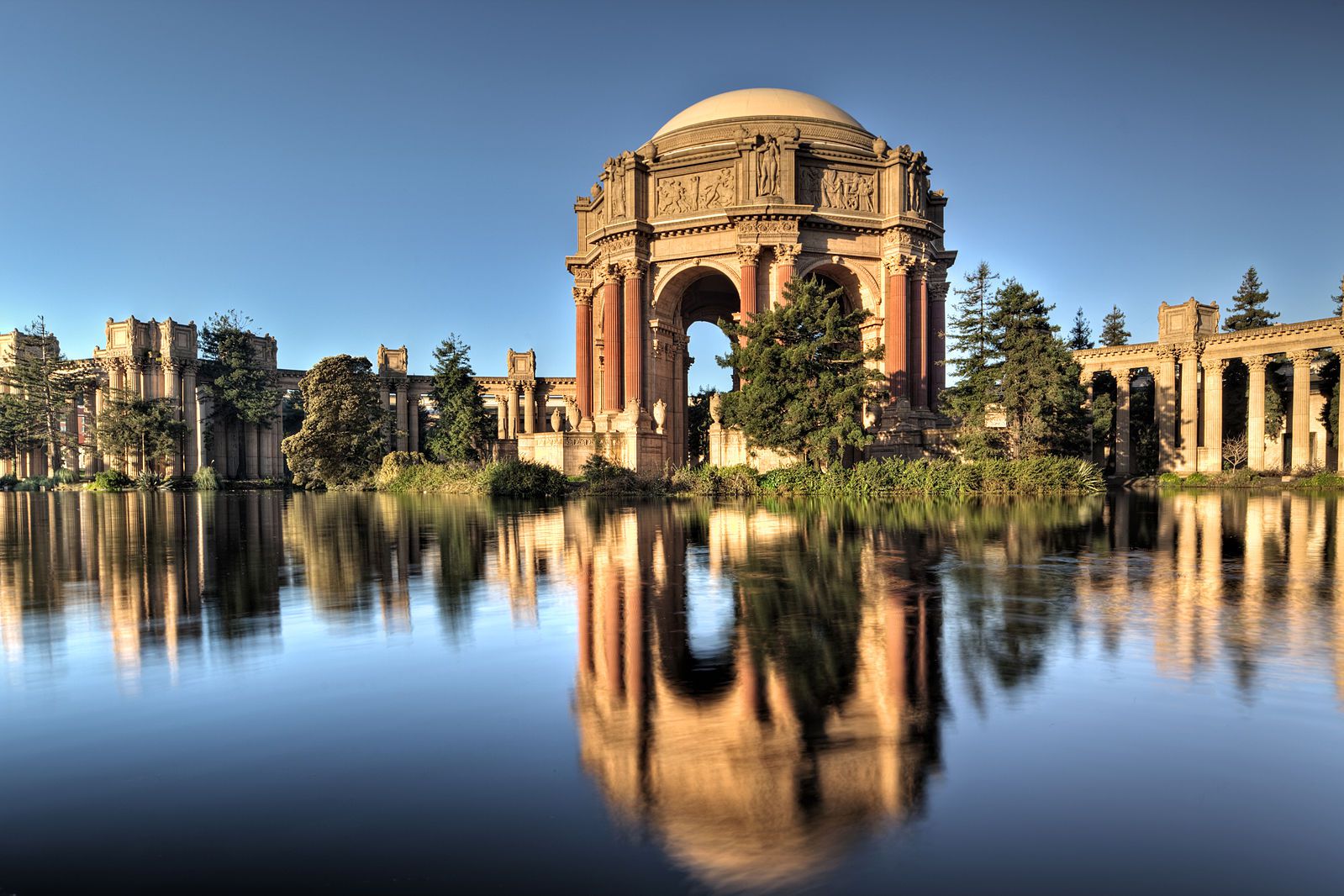 Nice Images Collection: Palace Of Fine Arts Desktop Wallpapers
