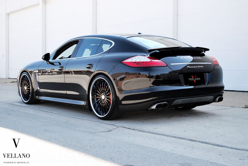 Amazing Panamera Turbo Pictures & Backgrounds
