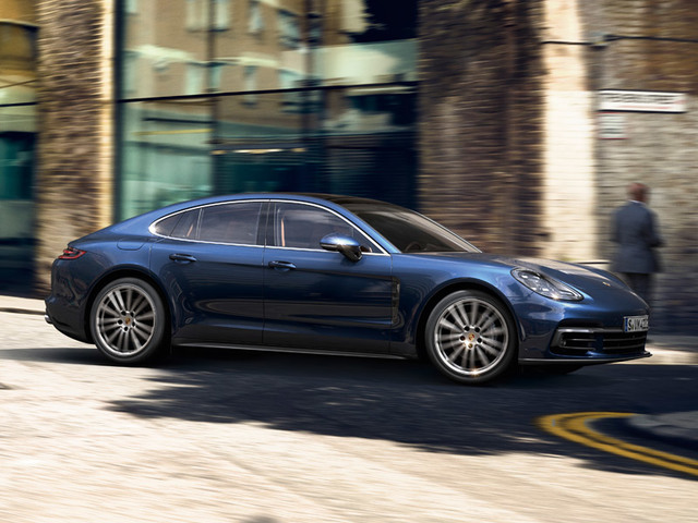 Nice Images Collection: Panamera Turbo Desktop Wallpapers