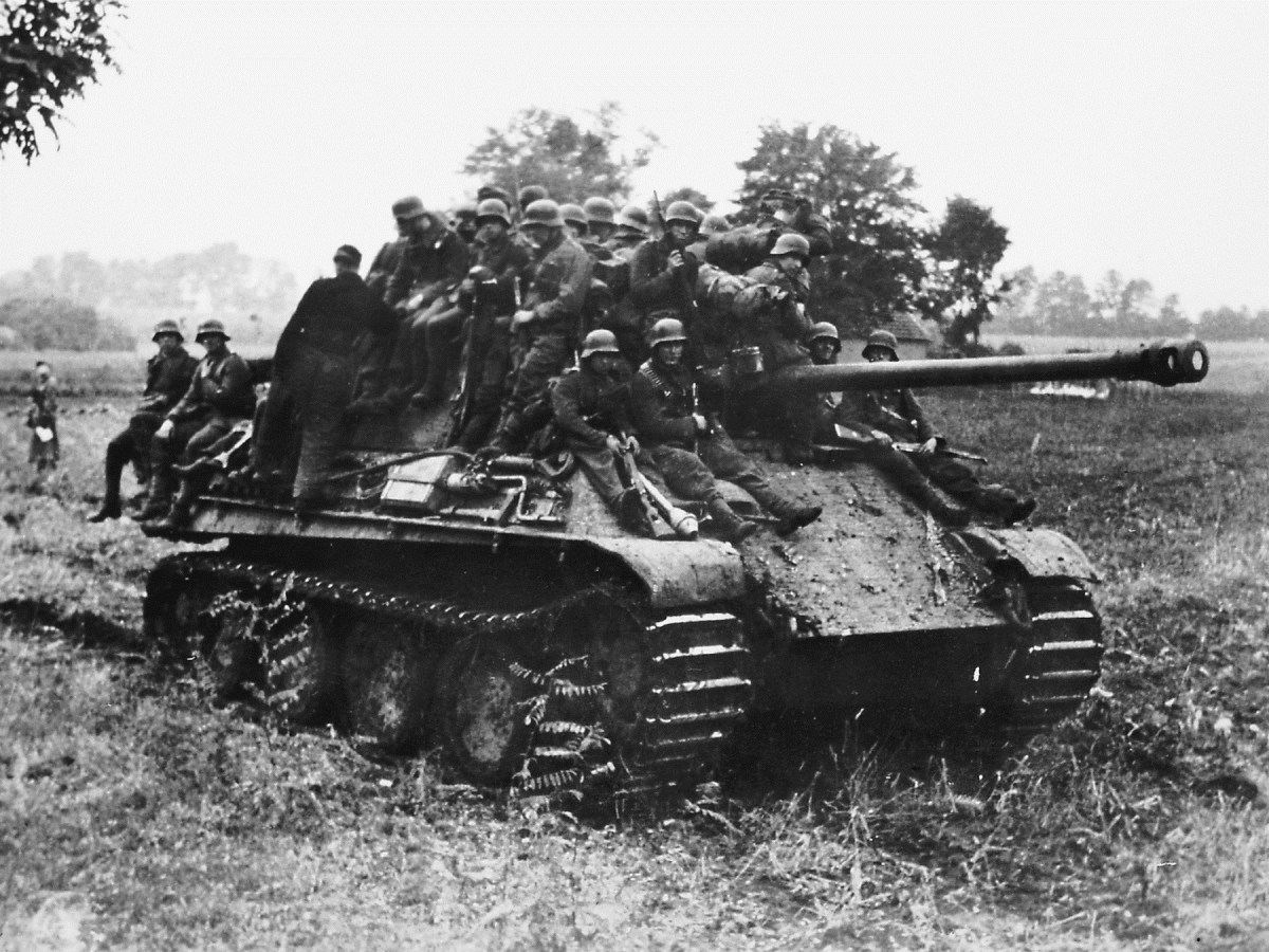Panther Tank #25