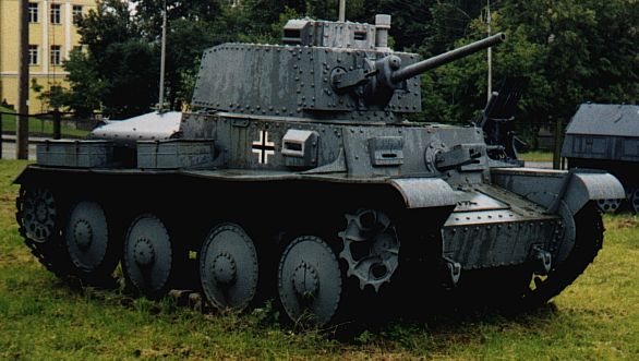 Panzer 38(t) #13