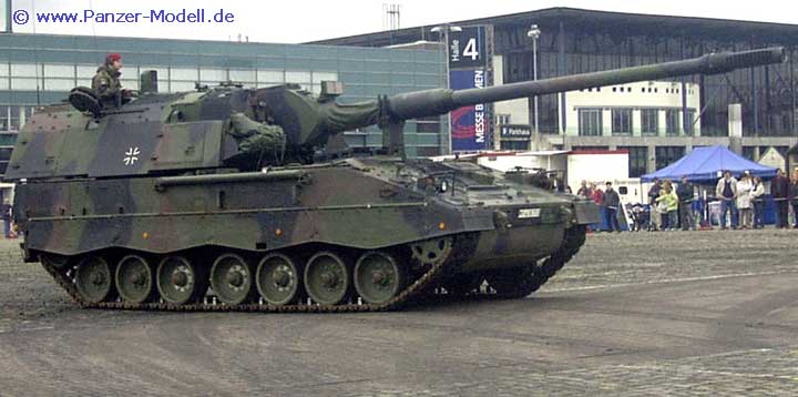 Panzerhaubitze 2000 #2