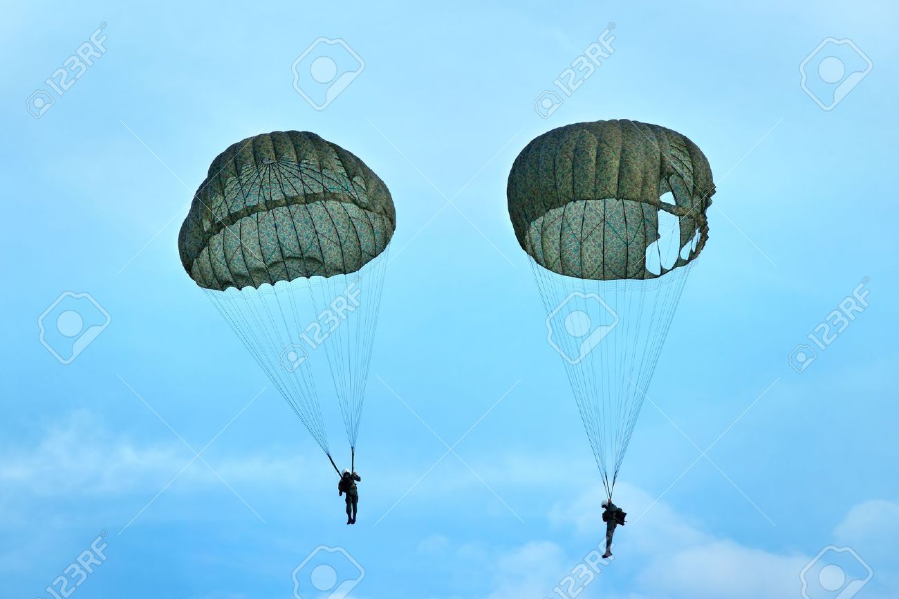 HQ Paratrooper Wallpapers | File 94.68Kb