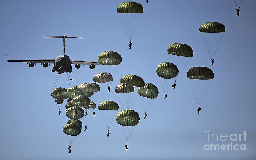 Paratrooper High Quality Background on Wallpapers Vista