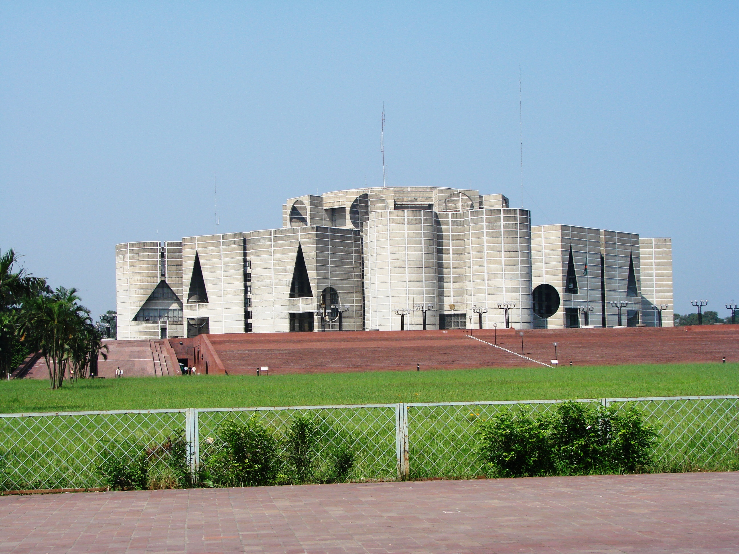 High Resolution Wallpaper | Parlament House Of Bangladesh 2592x1944 px