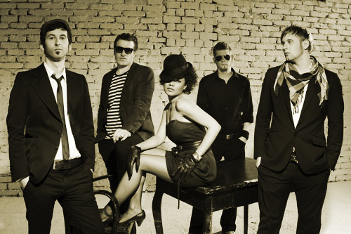 Images of Parov Stelar And The Band | 500x333