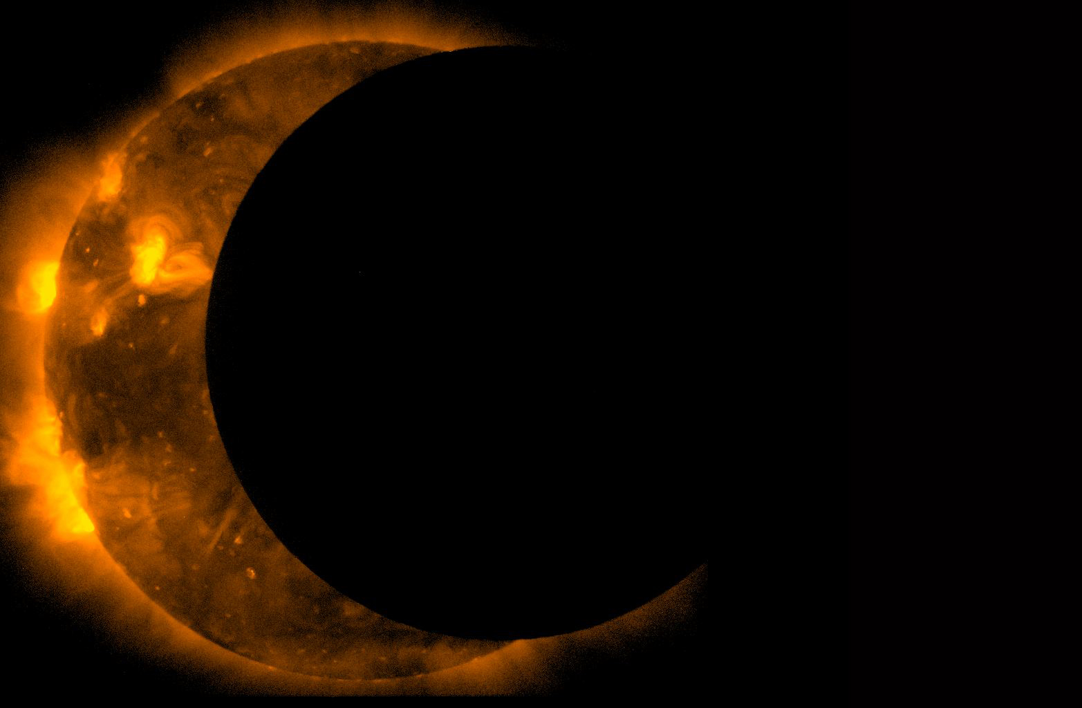 Amazing Solar Eclipse Pictures & Backgrounds