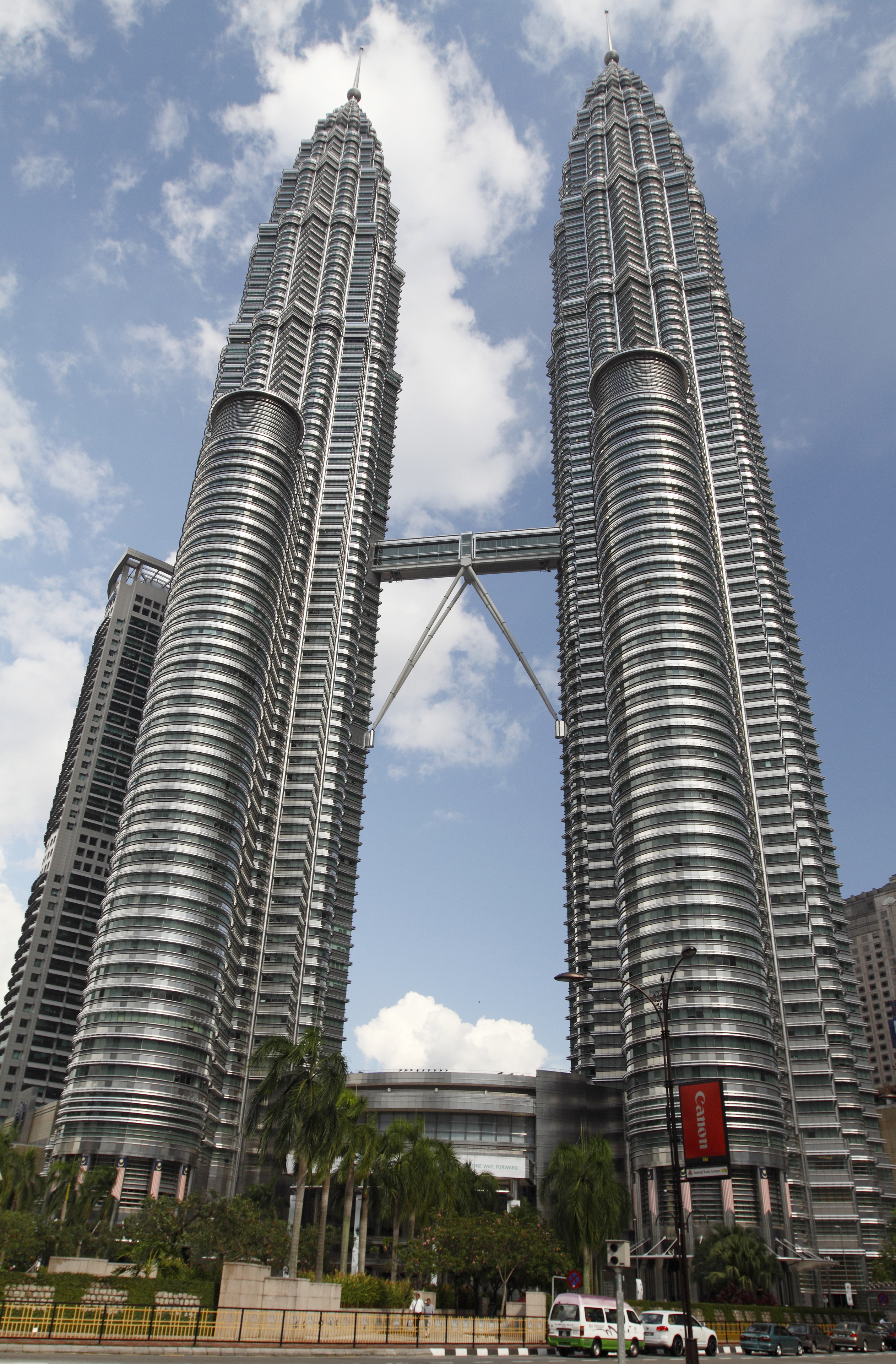 Petronas Towers HD wallpapers, Desktop wallpaper - most viewed