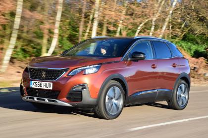 Images of Peugeot 3008 | 420x280