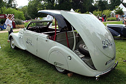 Images of Peugeot 402 | 250x167