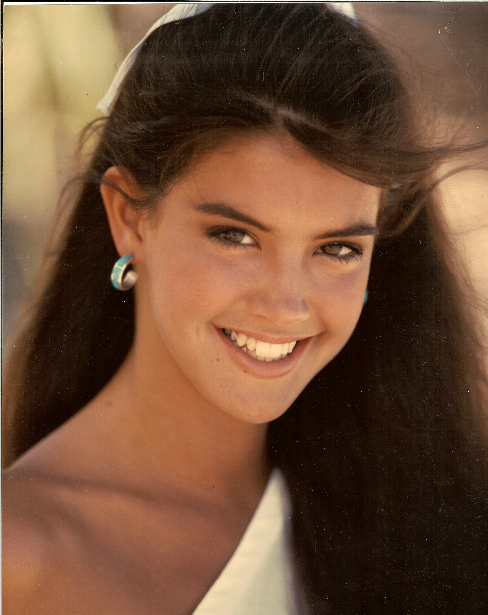 HD Quality Wallpaper | Collection: Celebrity, 1562x1966 Phoebe Cates