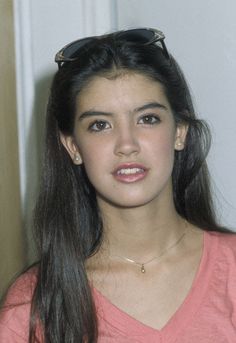 Phoebe Cates Backgrounds on Wallpapers Vista