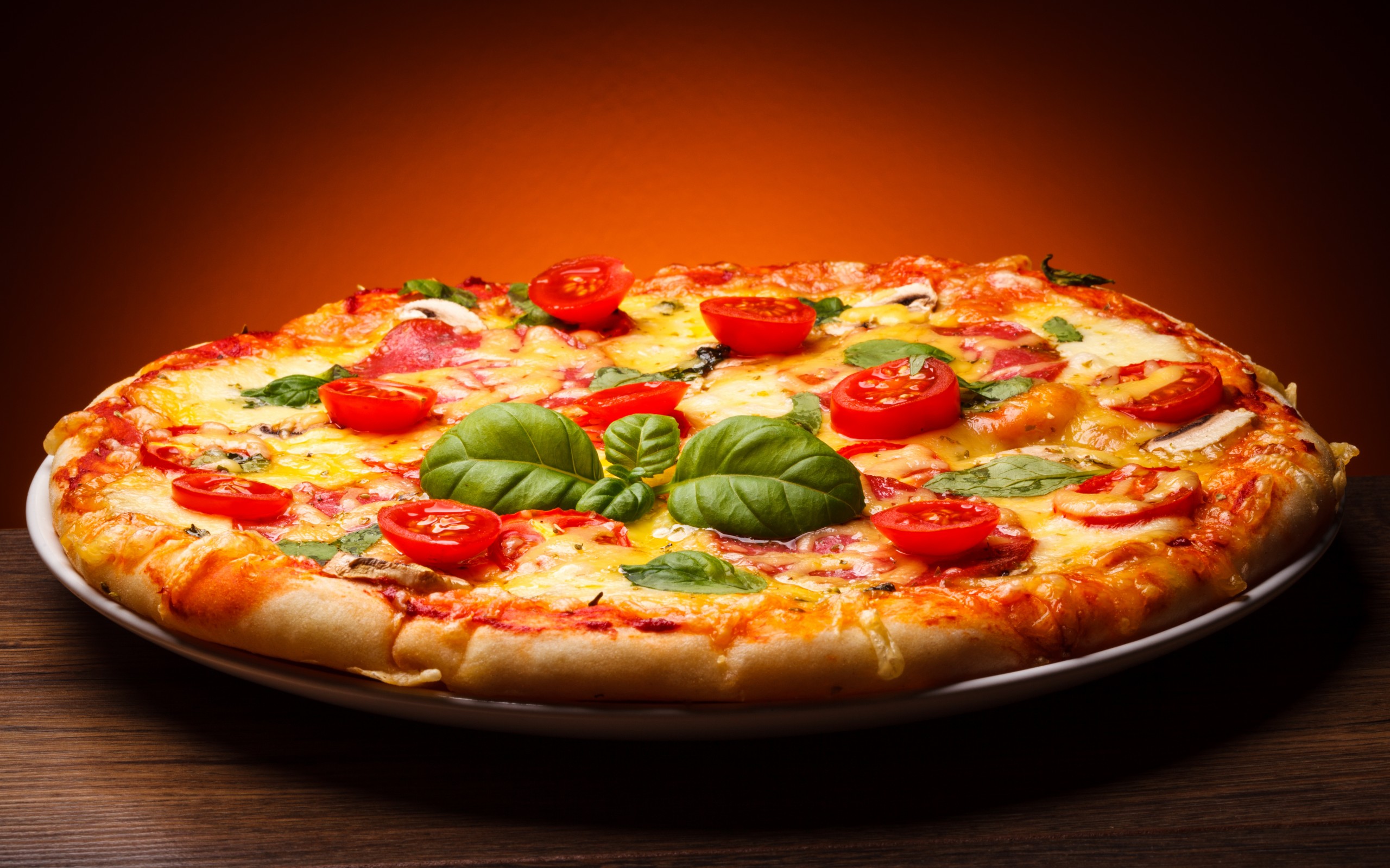HQ Pizza Wallpapers | File 636.65Kb