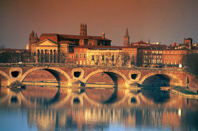 HD Quality Wallpaper | Collection: Man Made, 680x452 Pont Neuf, Toulouse