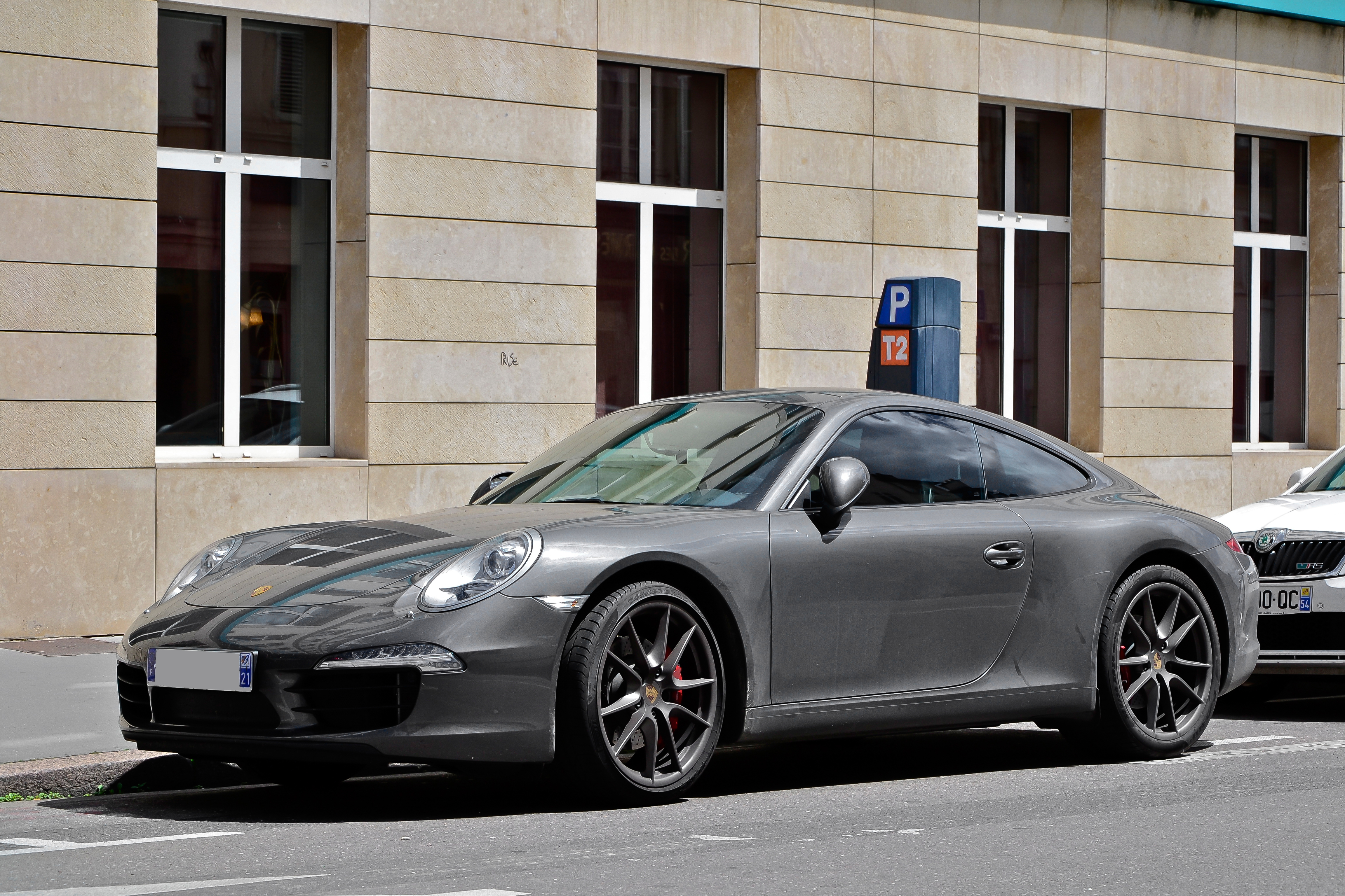 HD Quality Wallpaper | Collection: Vehicles, 4608x3072 Porsche 911 Carrera