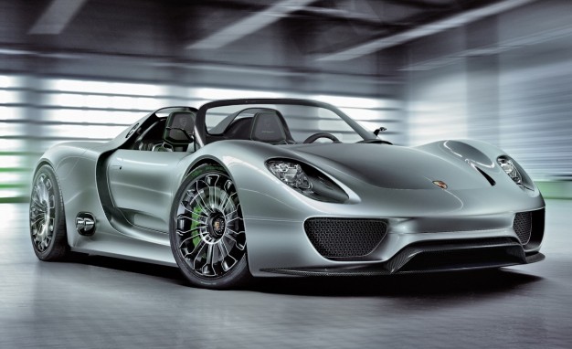 Nice Images Collection: Porsche 918 Spyder Desktop Wallpapers