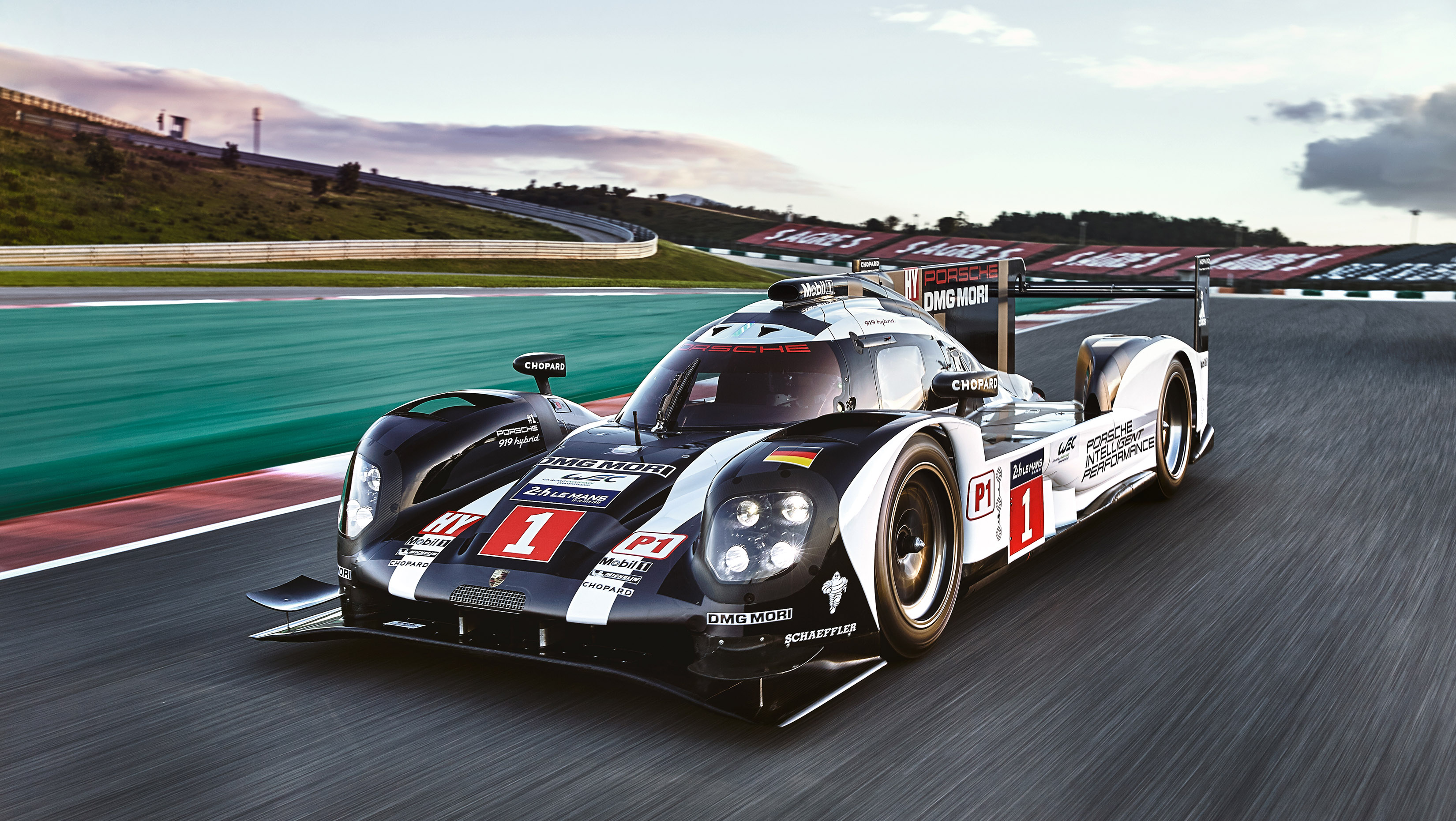 HQ Porsche 919 Hybrid Wallpapers | File 1158.56Kb