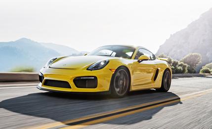 Nice Images Collection: Porsche Cayman GT4 Desktop Wallpapers