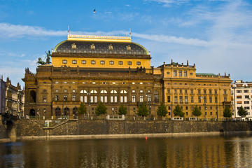 360x240 > Prague National Theatre Wallpapers