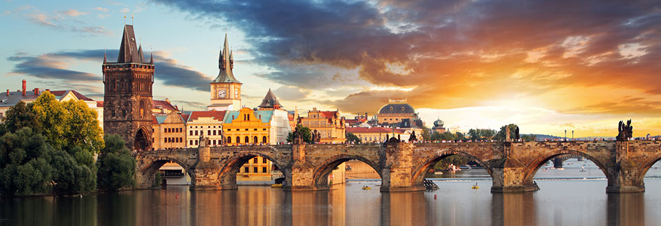 Amazing Prague Pictures & Backgrounds