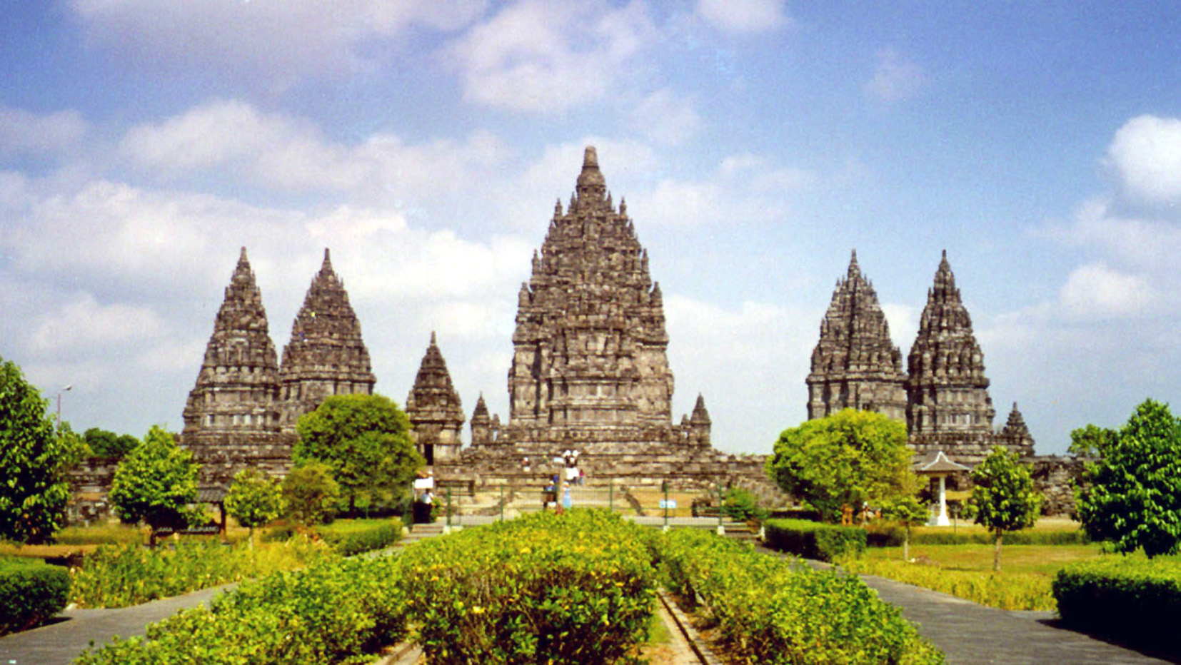 Prambanan Temple Backgrounds, Compatible - PC, Mobile, Gadgets| 1654x932 px