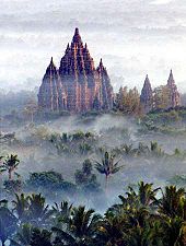 Amazing Prambanan Temple Pictures & Backgrounds