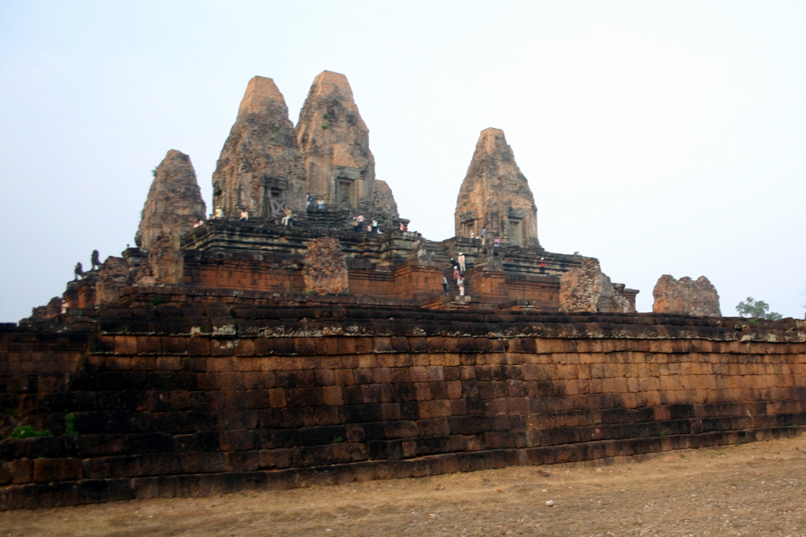 Amazing Pre Rup Temple Pictures & Backgrounds