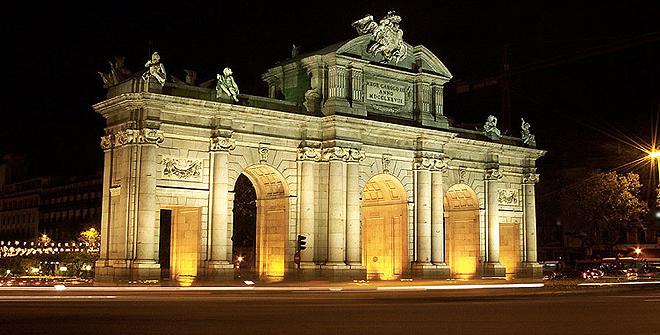 Puerta De Alcalá #23