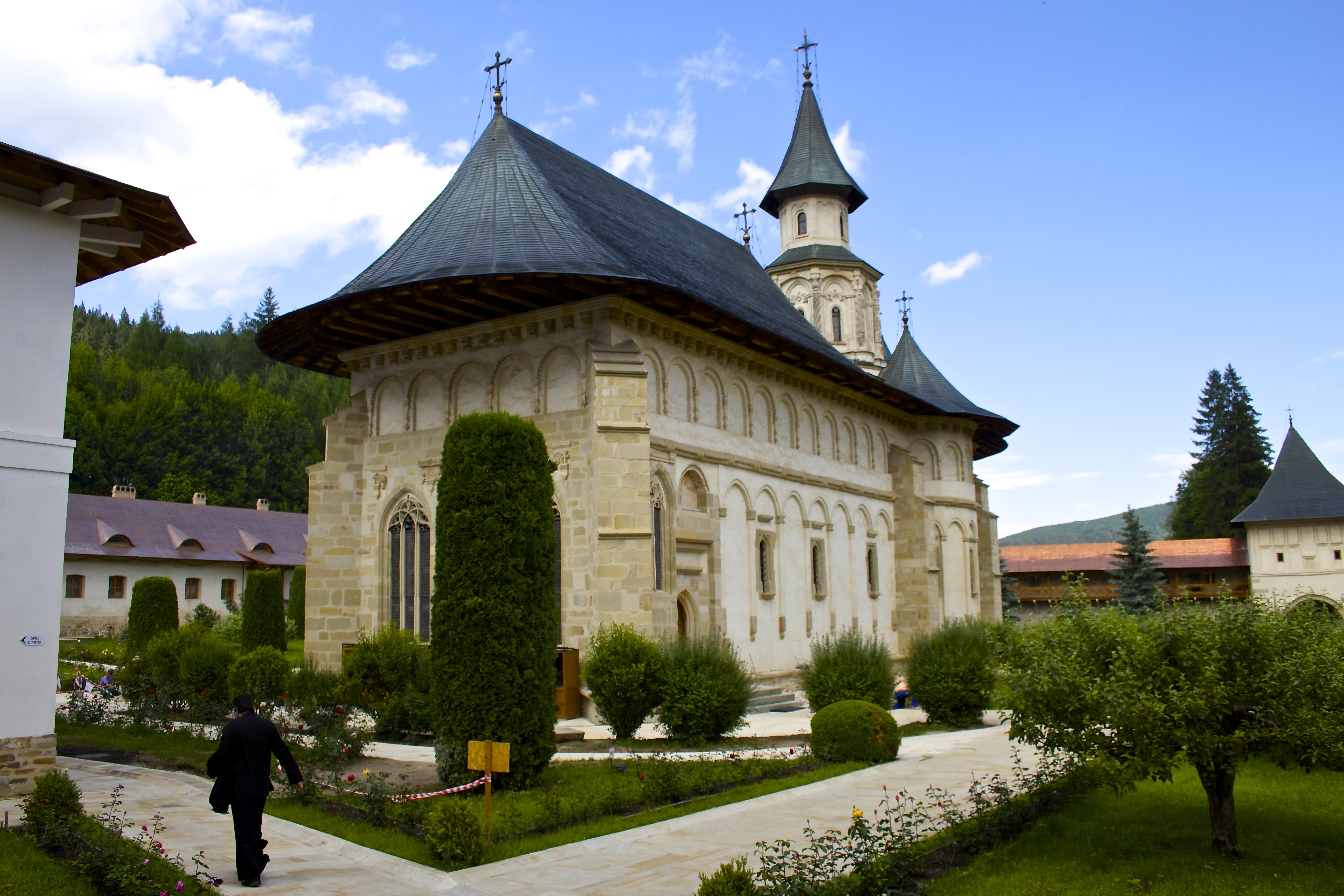 HD Quality Wallpaper | Collection: Man Made, 5184x3456 Putna Monastery