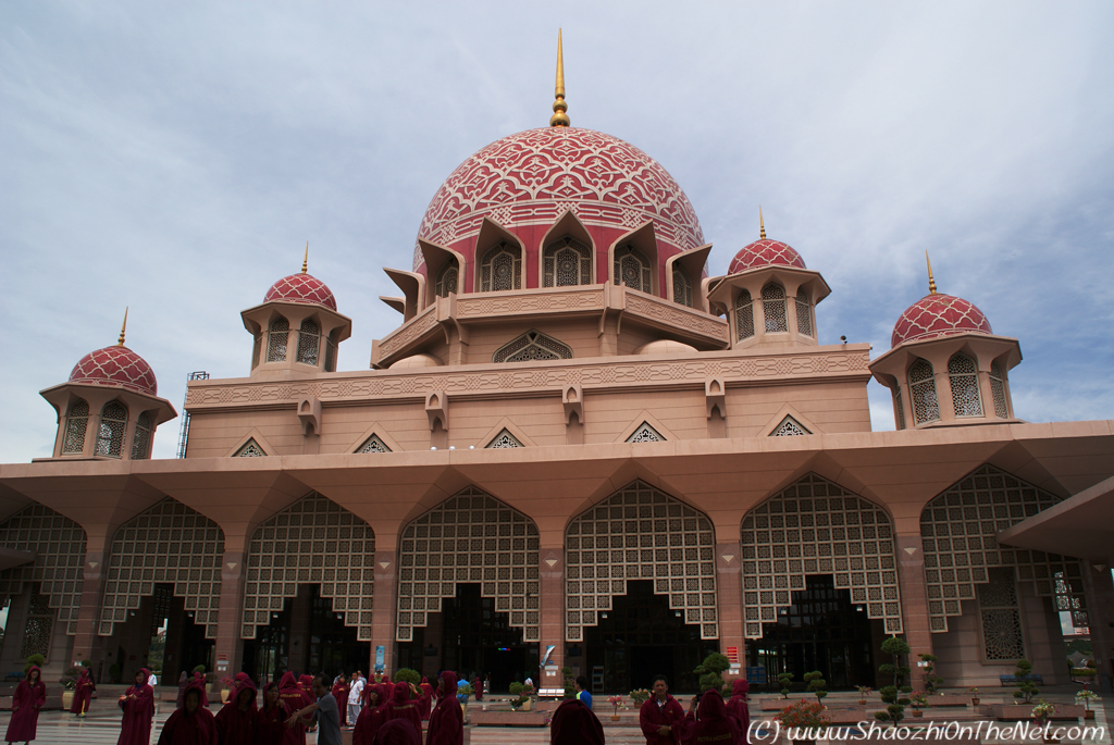 Putrajaya Mosque Backgrounds, Compatible - PC, Mobile, Gadgets| 1024x685 px