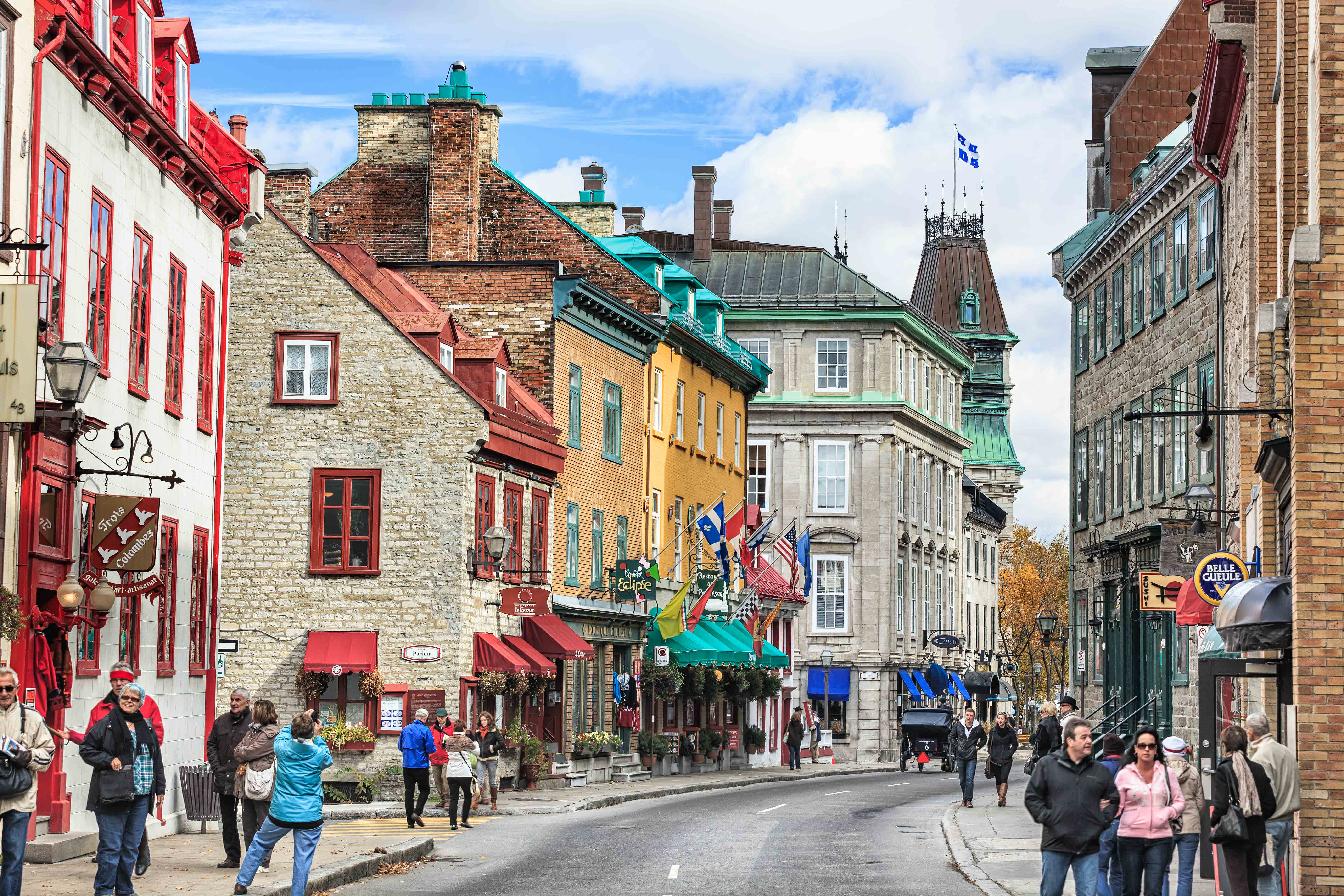 Places to stay between montreal and quebec city next norwich city manager betting