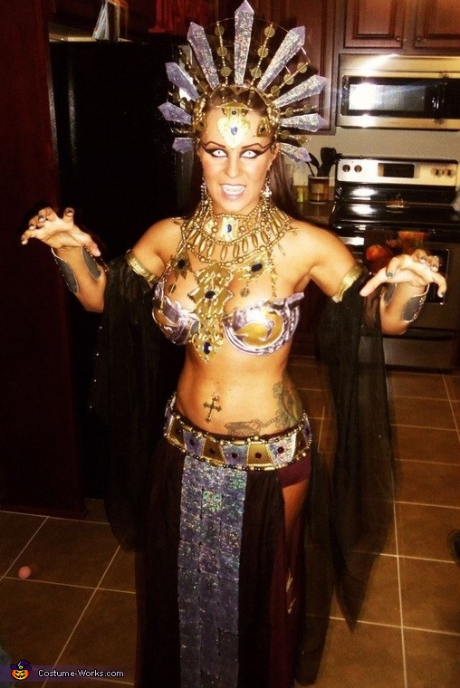 Akasha-Queen of the Damned Costume. 