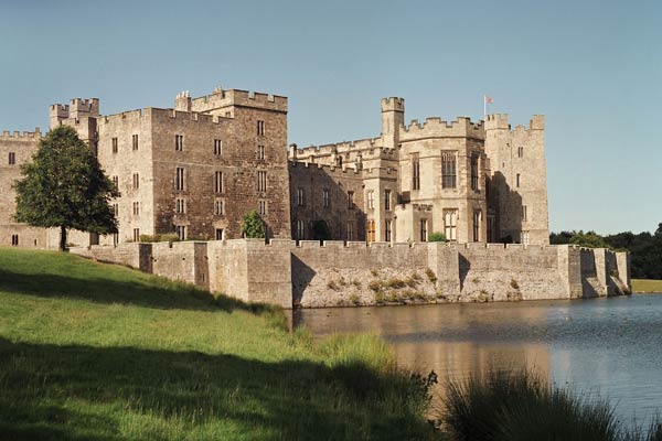 HD Quality Wallpaper | Collection: Man Made, 600x400 Raby Castle