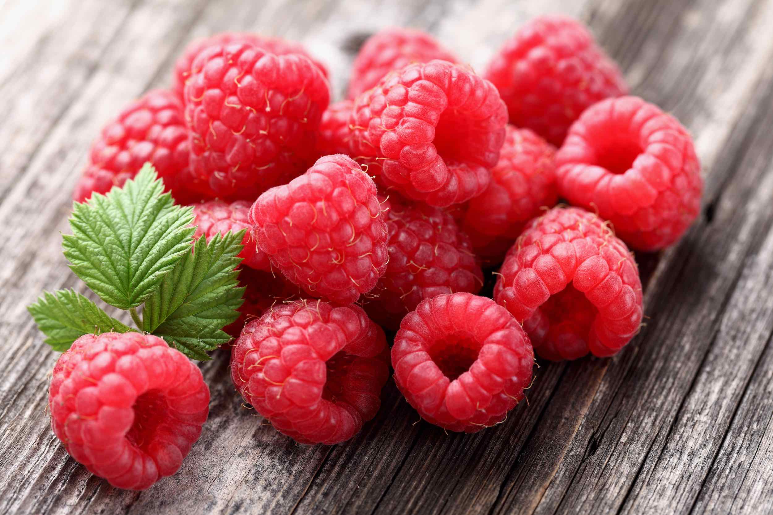 Raspberry Backgrounds, Compatible - PC, Mobile, Gadgets| 2500x1666 px