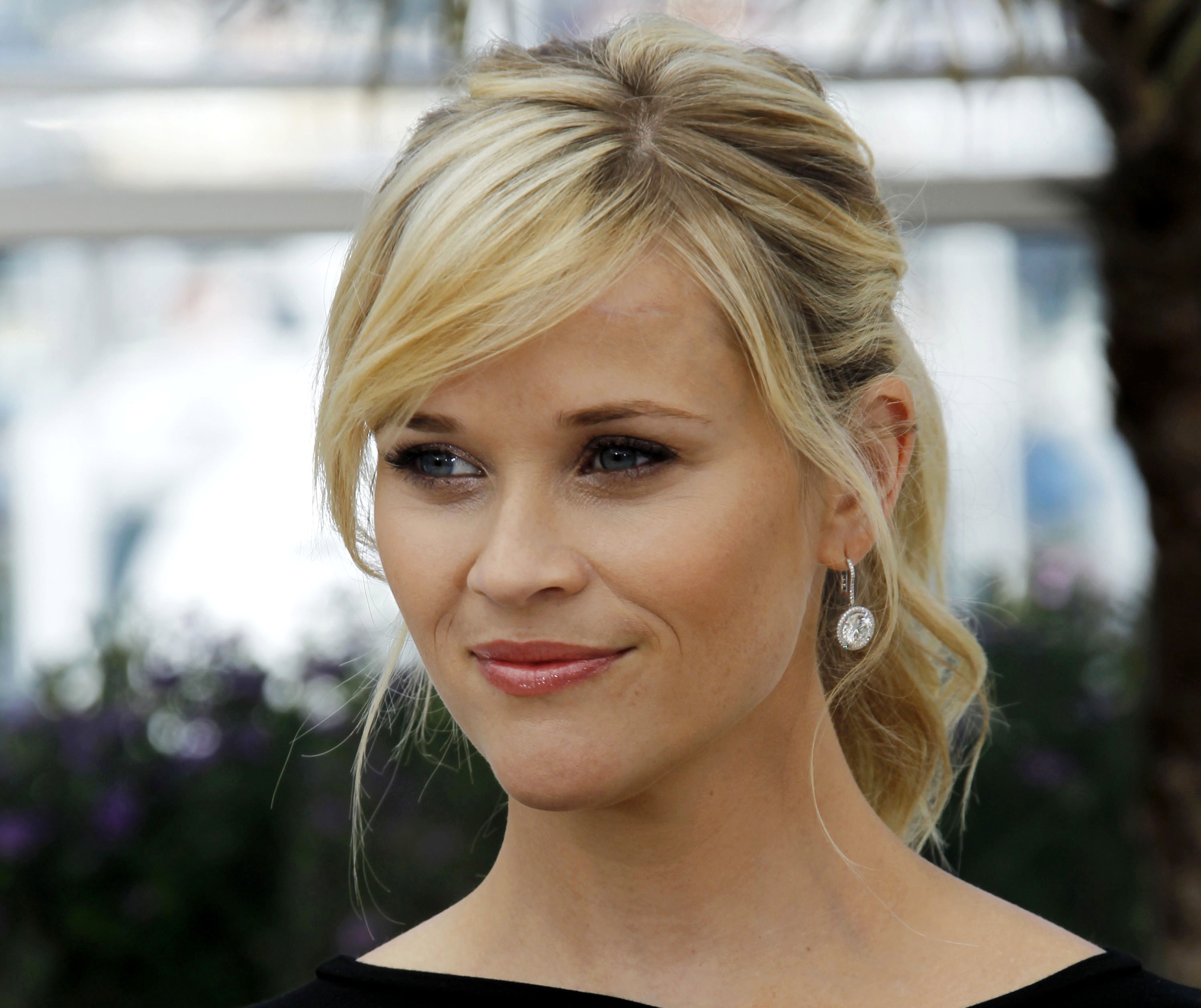 Nice Images Collection: Reese Witherspoon Desktop Wallpapers