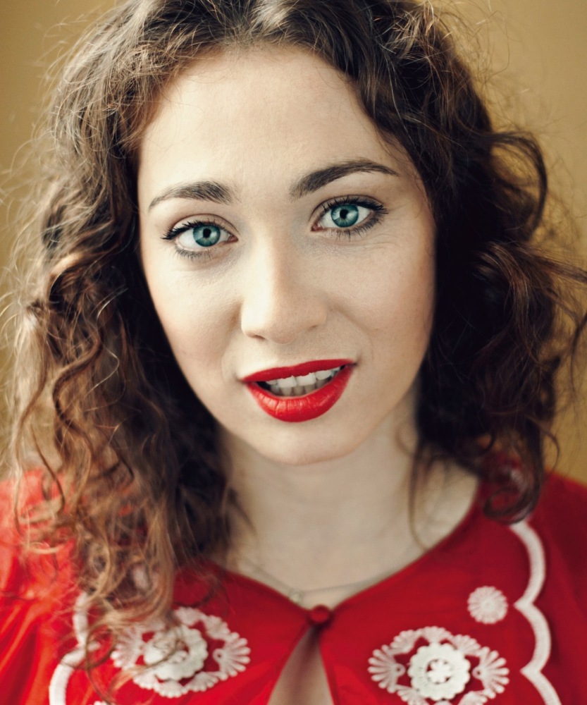 Regina Spektor Backgrounds, Compatible - PC, Mobile, Gadgets| 833x1000 px