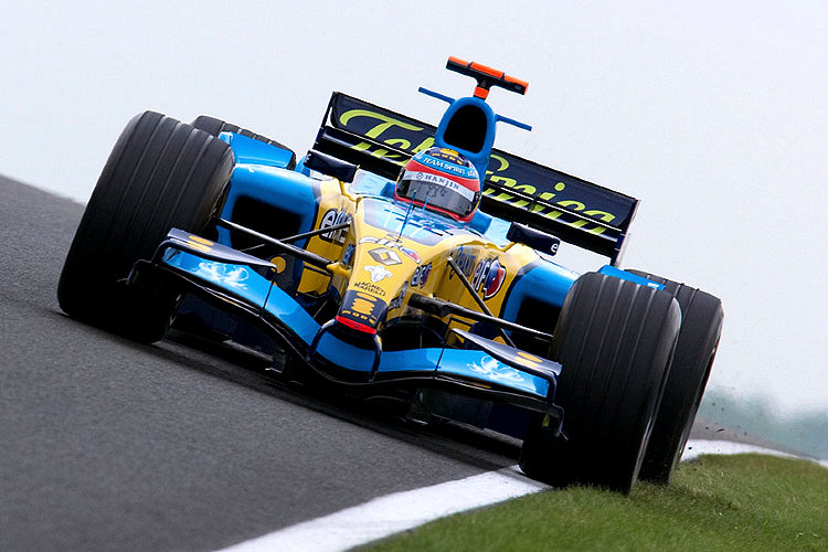 Renault R25 Backgrounds on Wallpapers Vista