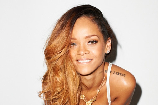 Rihanna Pics, Music Collection