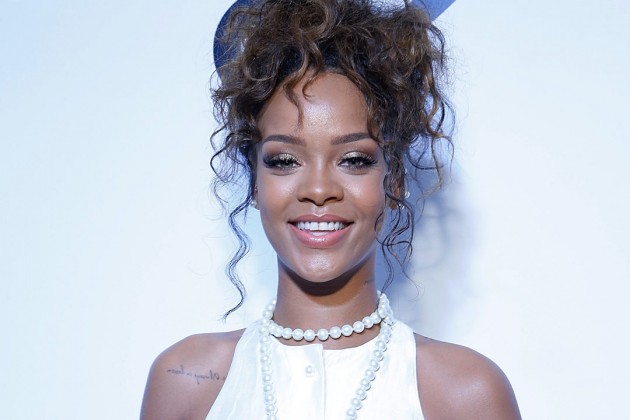 HQ Rihanna Wallpapers | File 42.71Kb