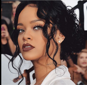 Rihanna #10