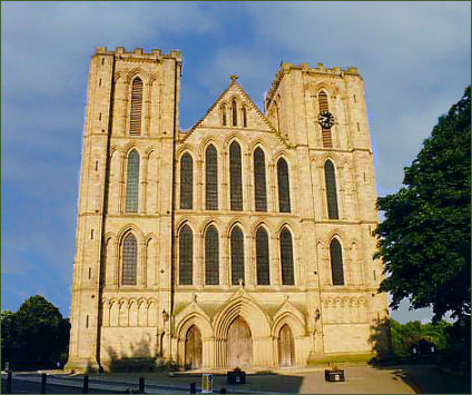 424x355 > Ripon Cathedral Wallpapers