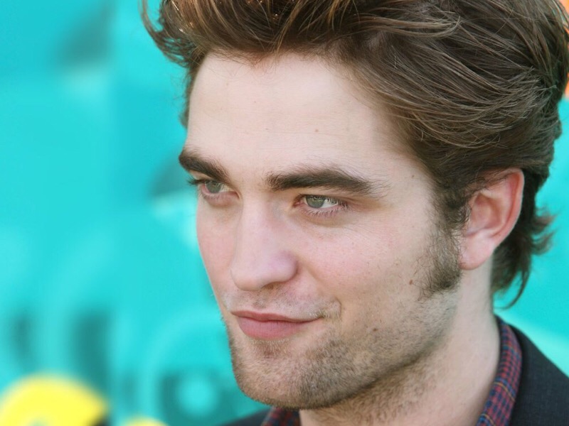 Robert Pattinson #27