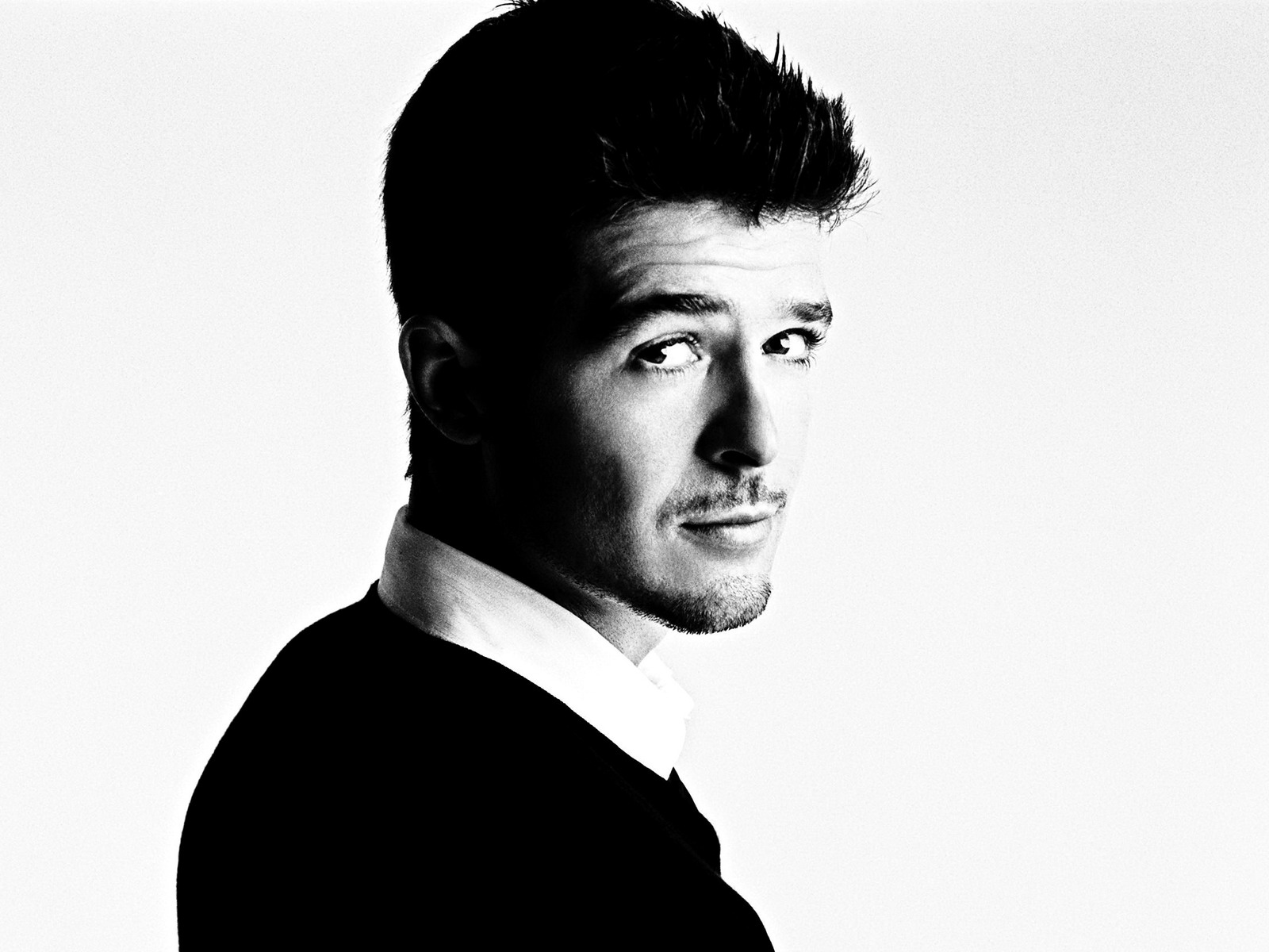 Robin Thicke Backgrounds on Wallpapers Vista