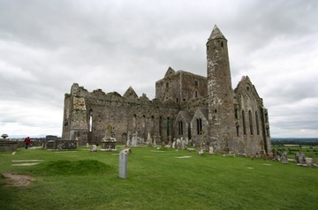 Amazing Rock Of Cashel Pictures & Backgrounds