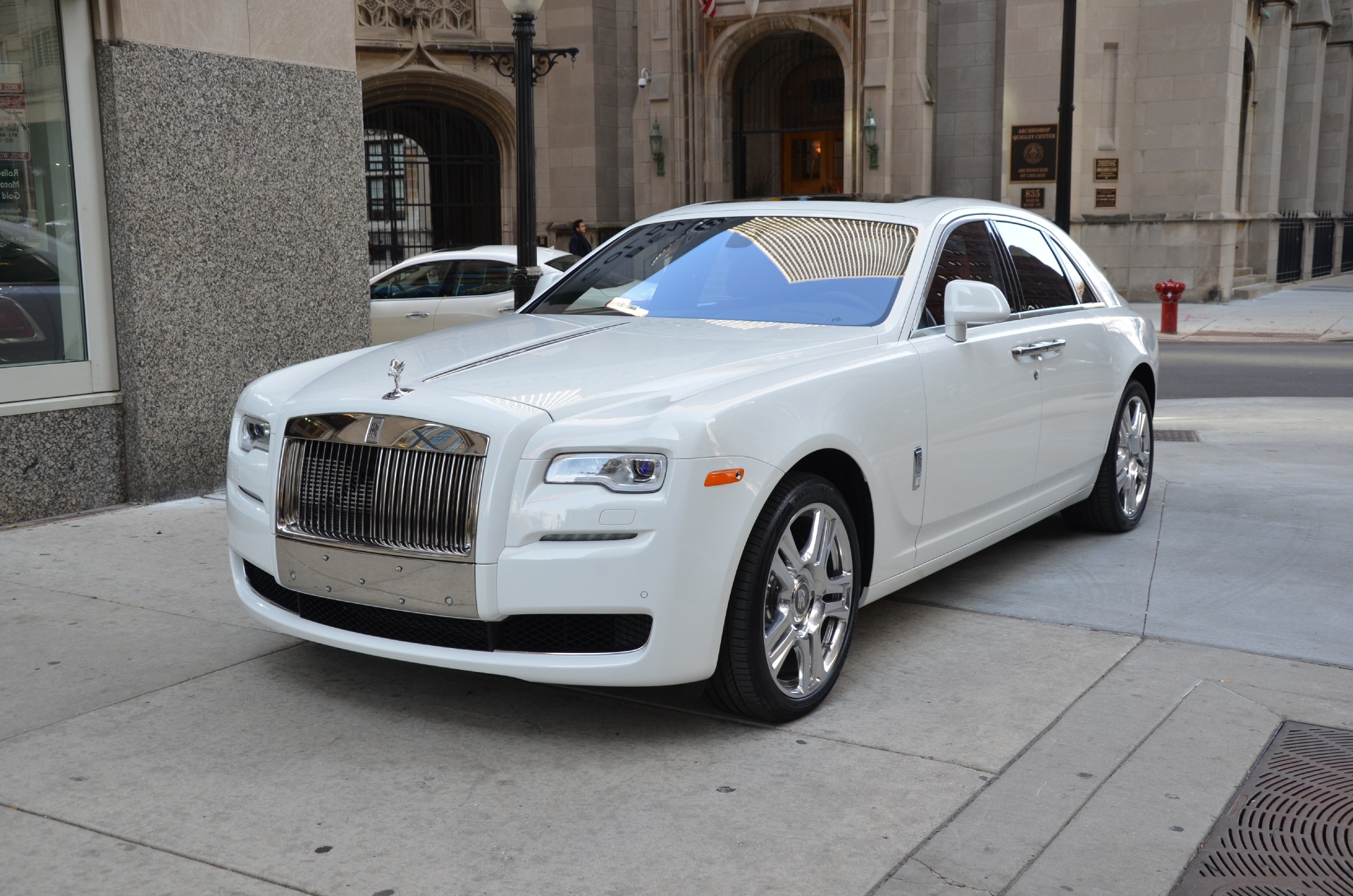 Amazing Rolls Royce Ghost Pictures & Backgrounds