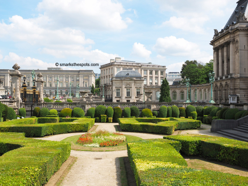 850x637 > Royal Palace Of Brussels Wallpapers