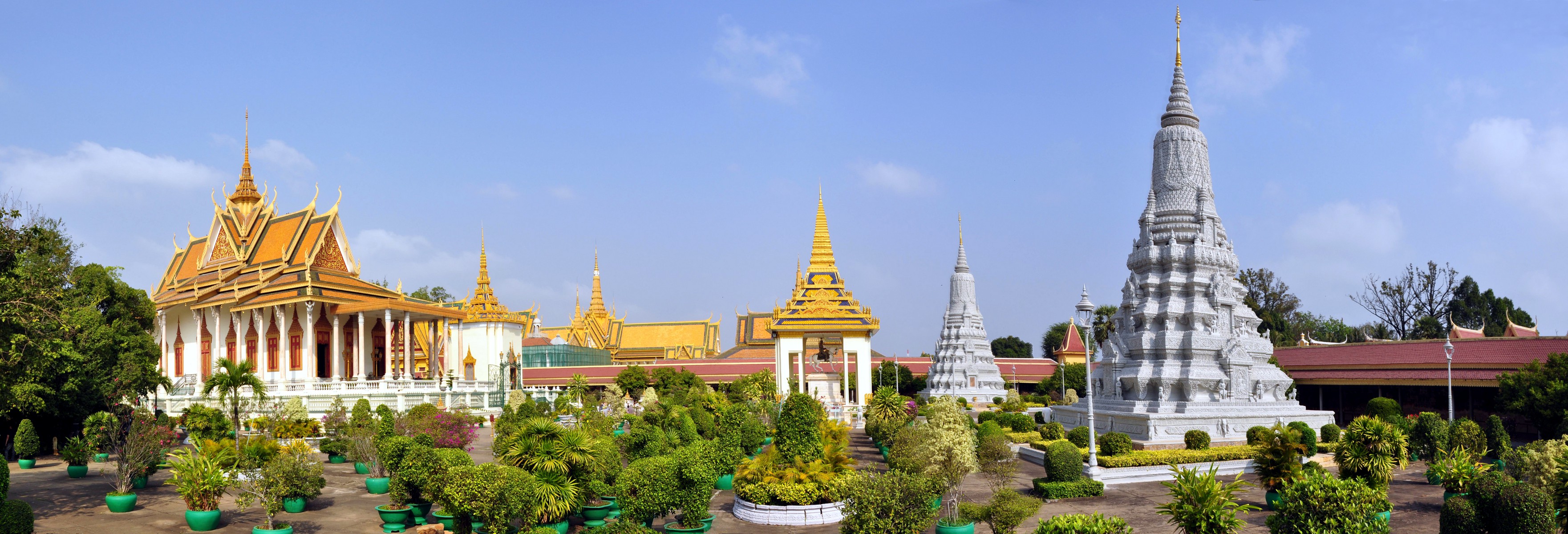 Images of Royal Palace, Phnom Penh | 3523x1200